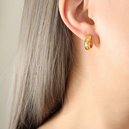 14K GOLD Vintage diamond-encrusted gold earrings