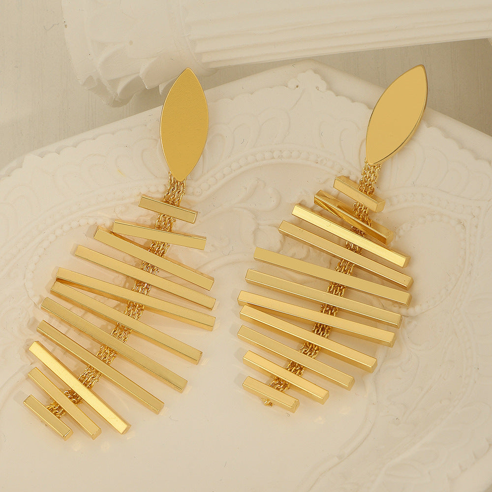 Designer Creative Fishbone Long Earring