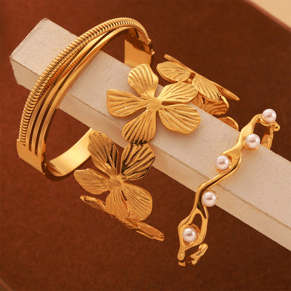 Designer light luxury gold bracelet