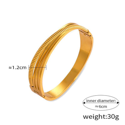 Designer light luxury gold bracelet