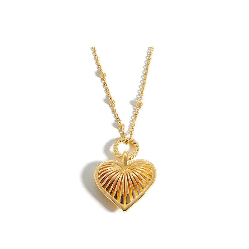 14K Gold Love Heart Chain Necklace