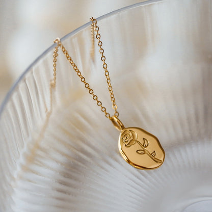14K Gold Oval Rose Round Card Necklace
